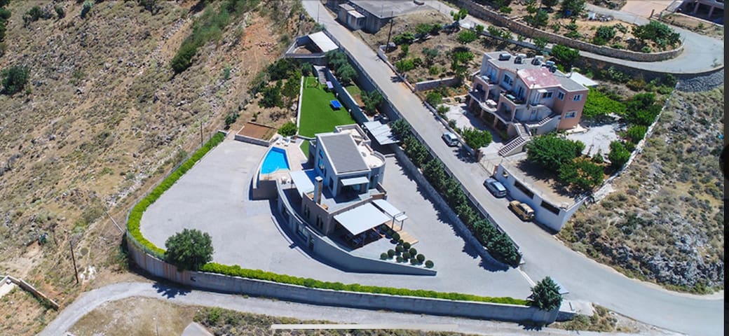 Luxury villa Panthea with private pool