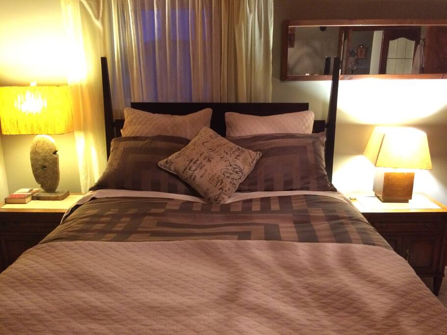 Master Bedroom w/walkout - Main level