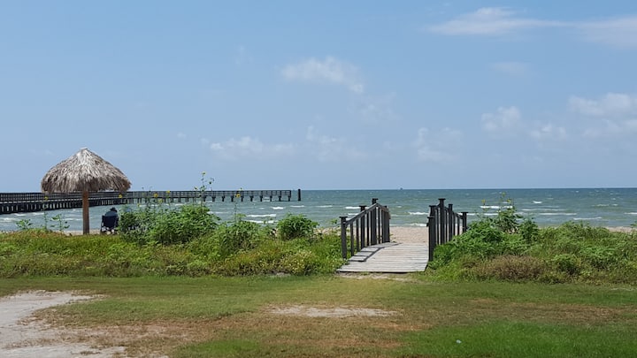 Third Coast Getaway! Rockport Retreat! - Rockport, TX