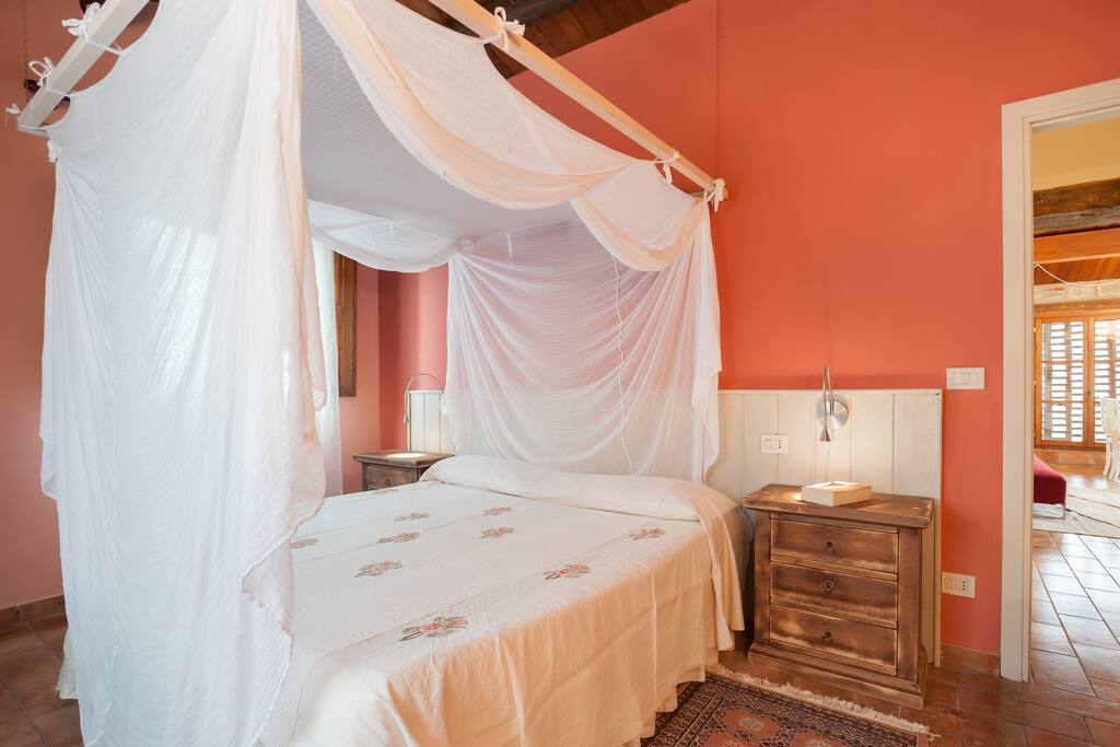 master bedroom/camera matrimoniale