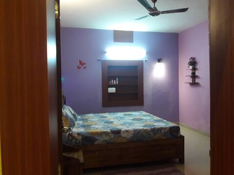 Peaceful, pollution free, safe and  homely stay.