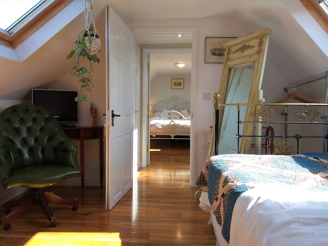 Corvesgate Cottage Castle View Suite 2 Bedrooms Cottages For