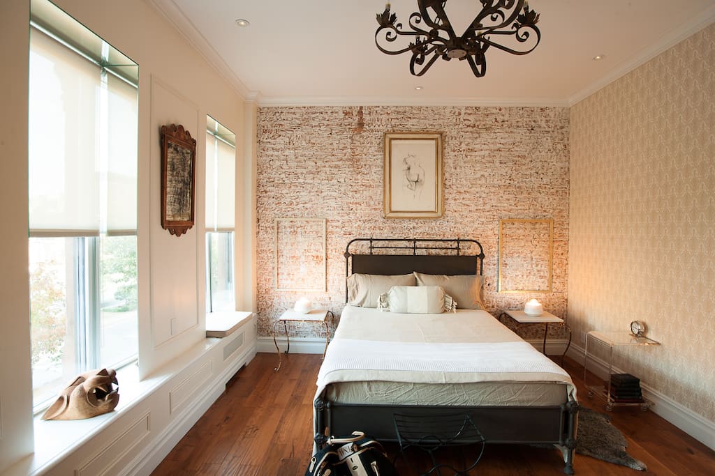 Luxury 1 Bedroom suite Brownstone Houses for Rent in Luxury 1 Bedroom suite Brownstone Houses for Rent in