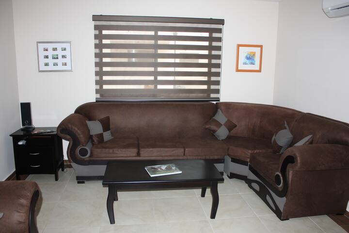 Entire home with 3 bedrooms in portovejo - Gorgeous Pacific ocean side villa