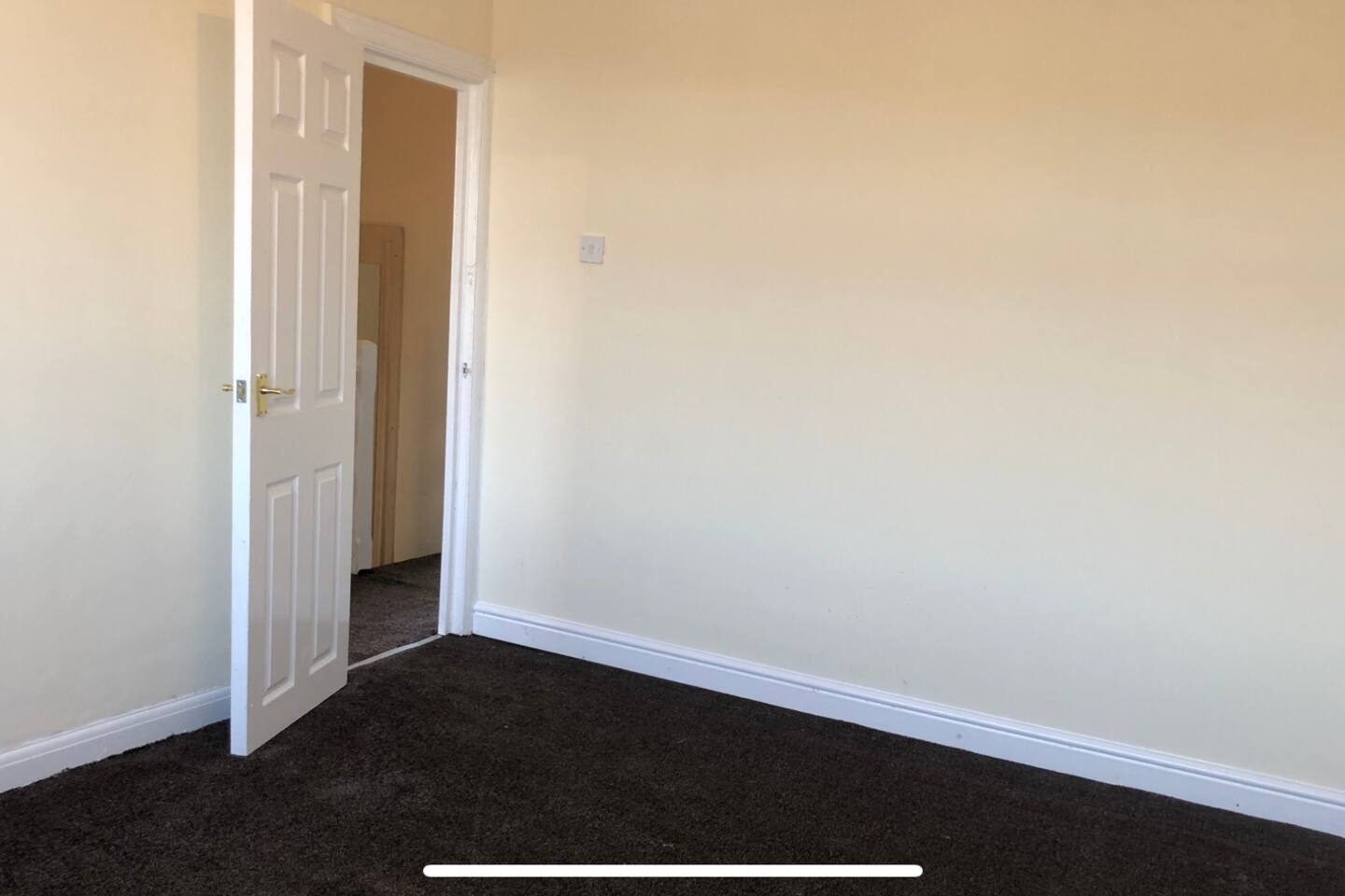 3 Bed 2 Reception Room House With 2 Bathroom Houses For