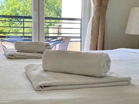 Lux Apartment 'Operetta' A-19