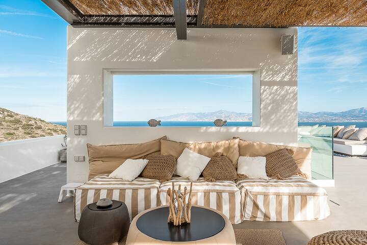 MakMore Villa: Wellbeing Sanctuary with 180° View gallery image 5