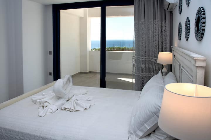Aelia Luxury Villa - соба 3 (приземје)