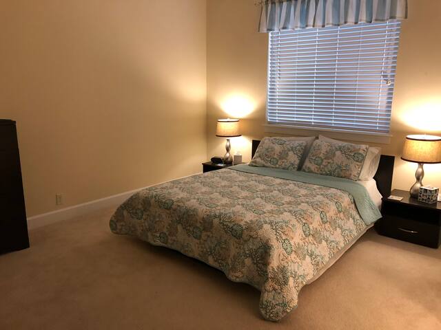 Beautiful private room in St Augustine 1