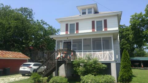 Private House 4BR -Eastern Shore VA Wachapreague