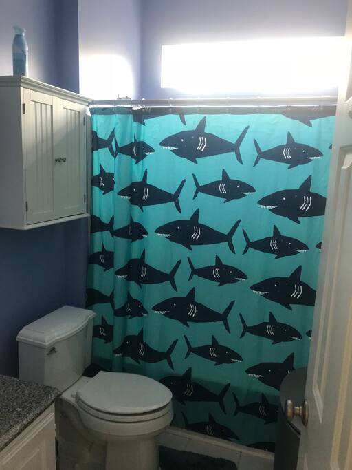 Main bathroom
