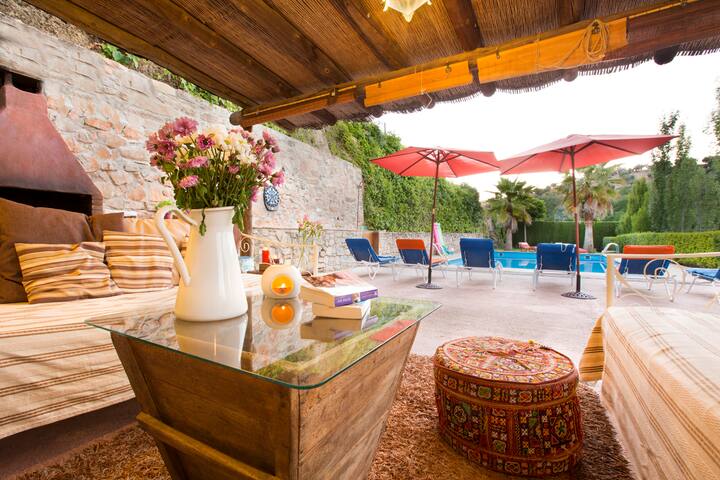 Great Private Cottage With Pool Wifi Alhambra Cottages For