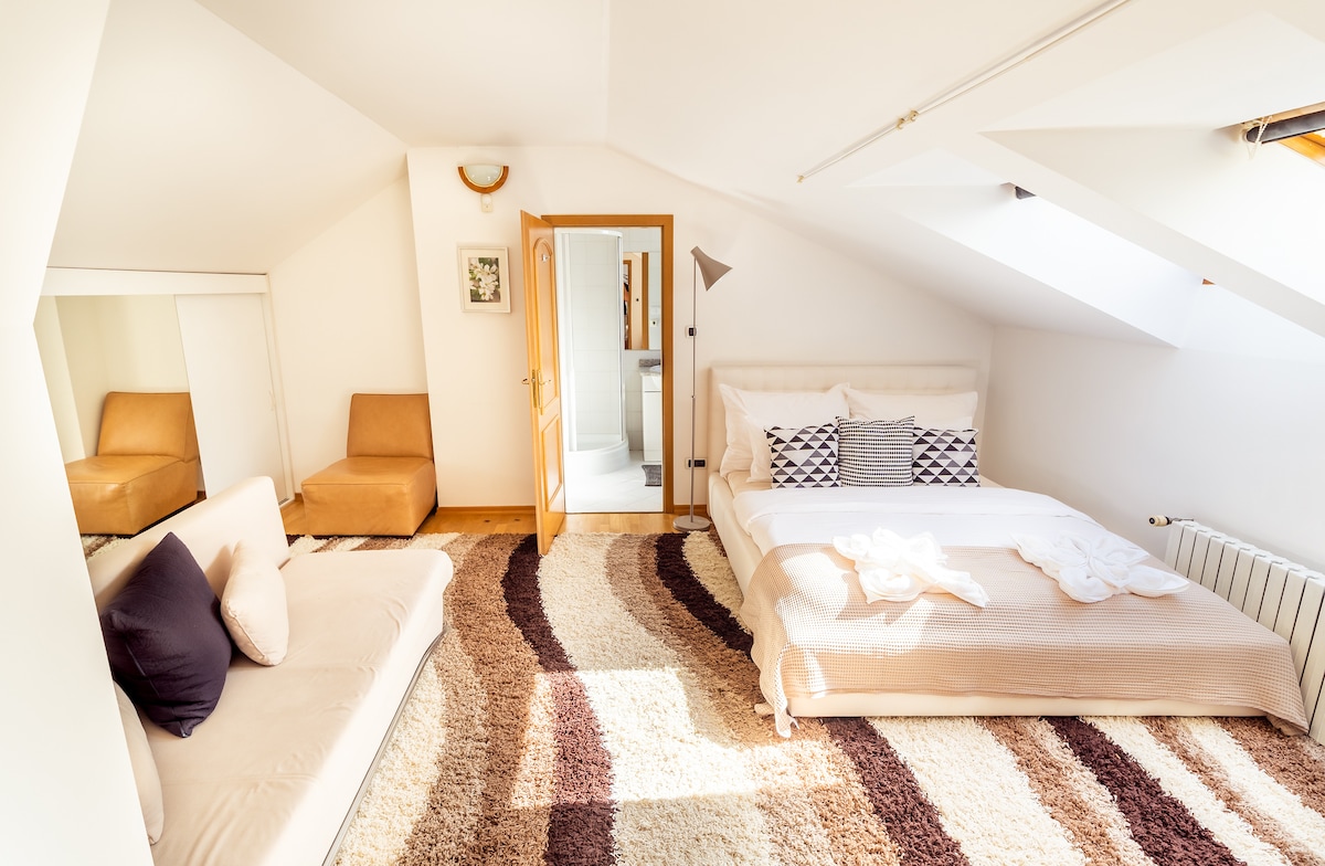 Quarto nº 3 com banheiro privativo
