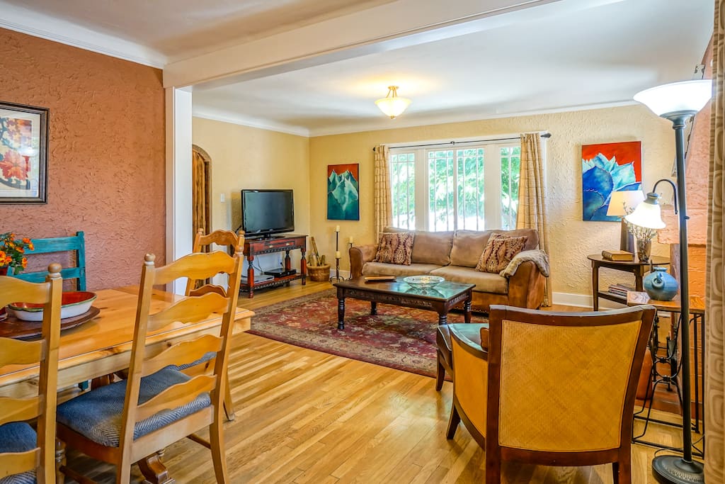 Cozy Spacious Living Room with Large Screen TV, DirecTV with 155 channel Entertainment Package, DVR for recording sports & shows.