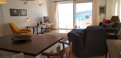 Duplex with Magnificent Sea View
