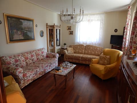 Proprietà Airbnb di successo: Casa Anna - Lido,100mt to the beach a Camaiore