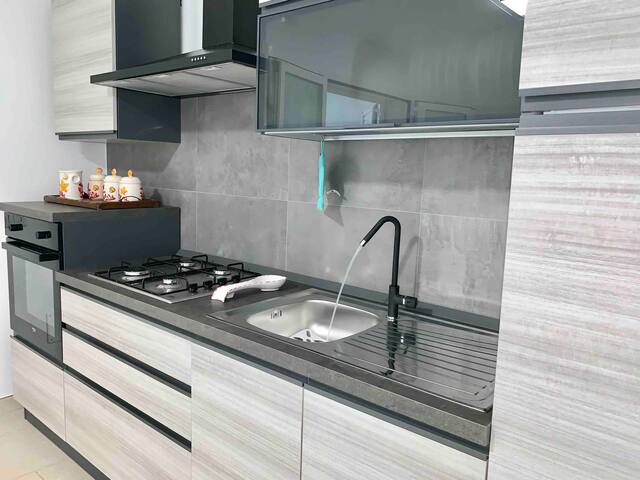 VILLETTA SULLA SPIAGGIA A PORTO CESAREO gallery image 4