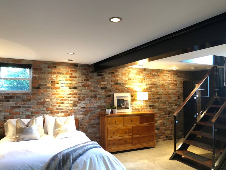 Bright & Stylish Apartment in Mississippi District Guest suites for