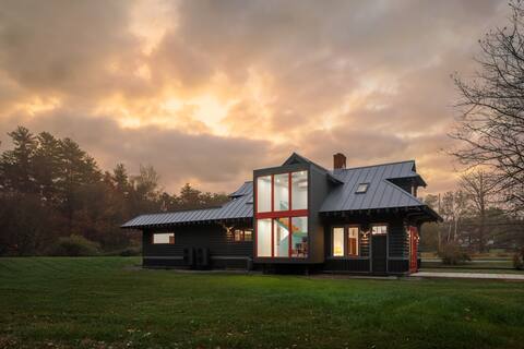 Stay in a reimagined 1902 train depot and caboose!