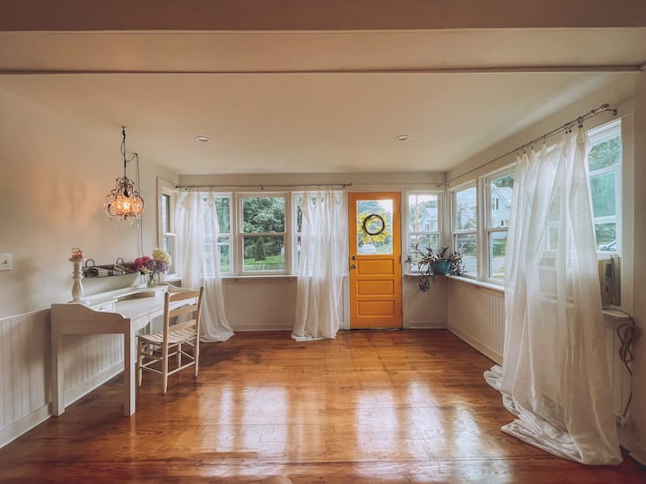 Dowagiac Vacation Rentals & Homes Michigan, United States Airbnb