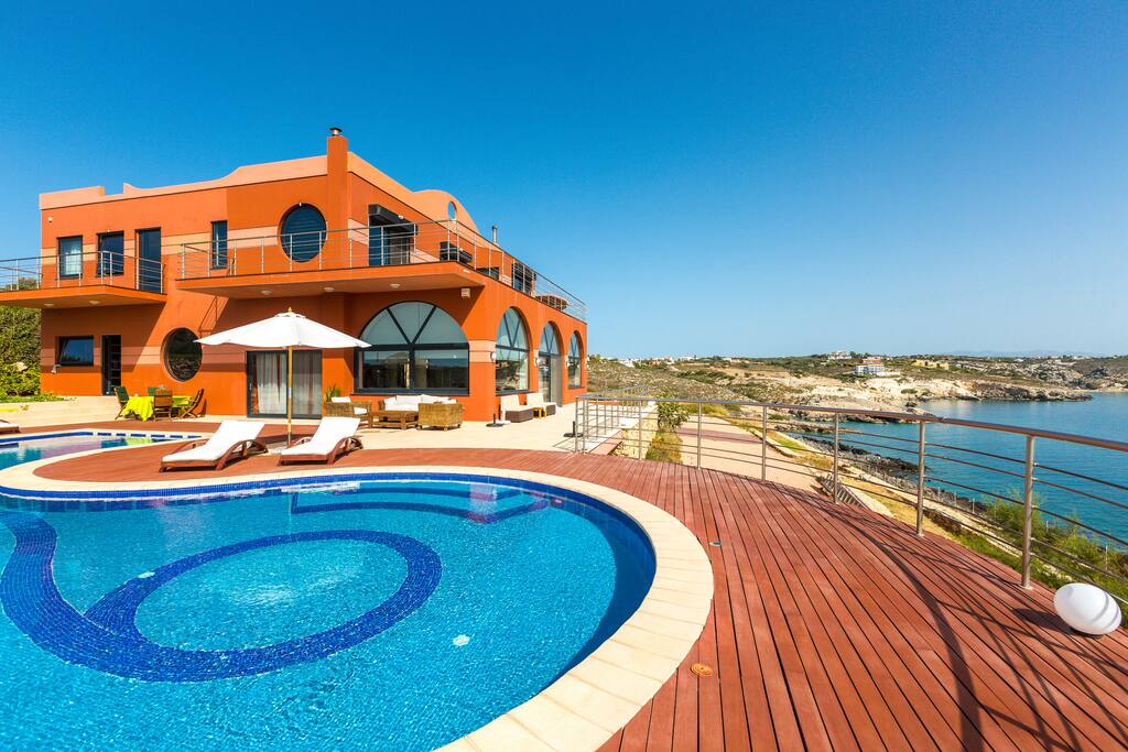 The villa offers full privacy to our guests