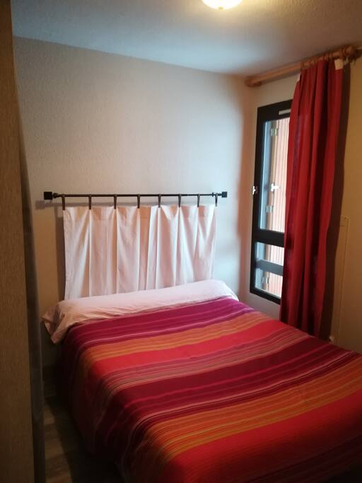 Chambre lit 140 + dressing