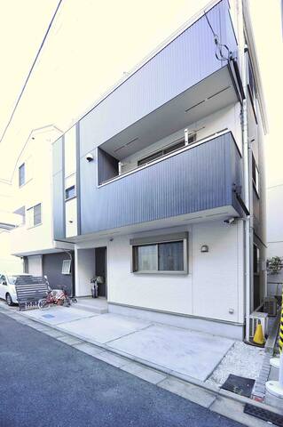 1/池袋黄金地段 堂吉柯德购物天堂｜步行5分钟到站｜独栋三层一户建｜3卧室适合家庭/团体入住 gallery image 2