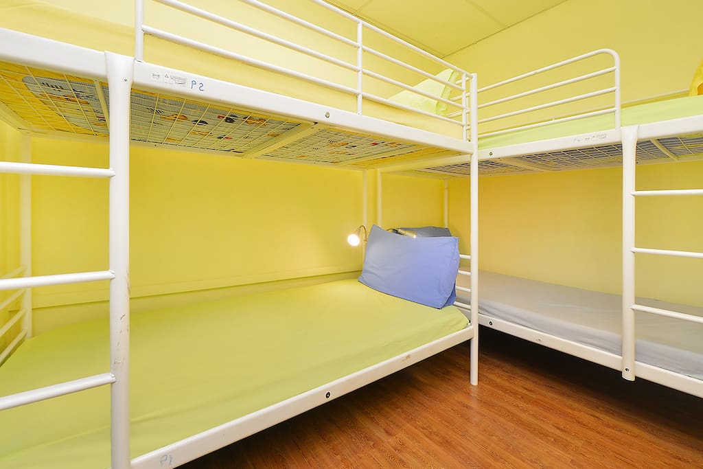 4 bed private room