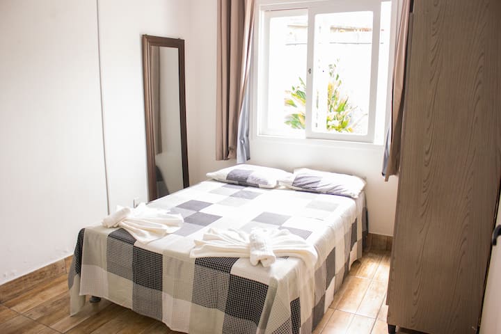 საძინებელი 1