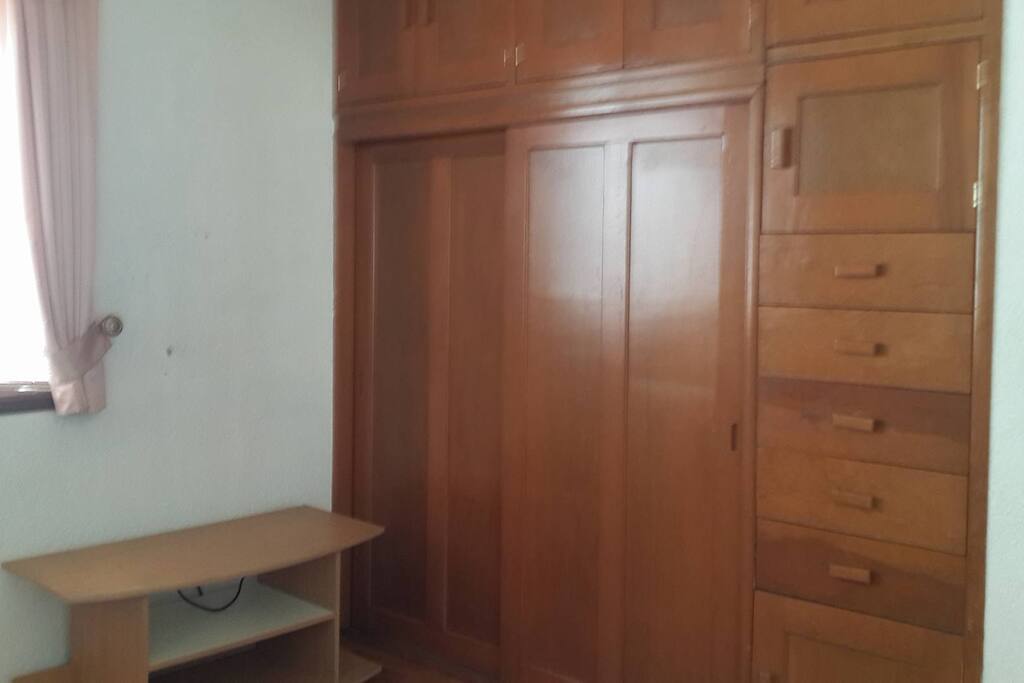 Closet amplio