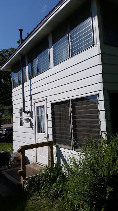 The cottage faces Stone Lake. On the second floor there are three bedrooms with four double beds.