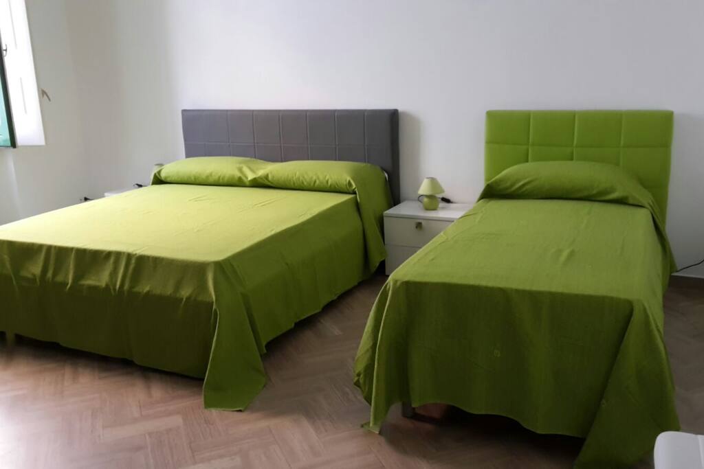 camera da letto tripla