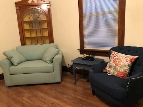 Monroe Guest House- nat parks, hot springs,quiet