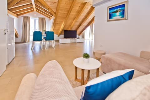 Successful Airbnb property: Sunset Attic Apartment in Grad Hvar