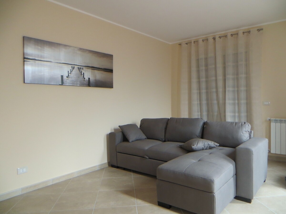 Дневна соба со кауч