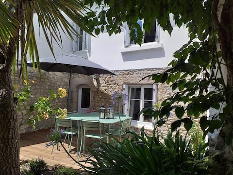 Charming renovated fisherman's house with garden