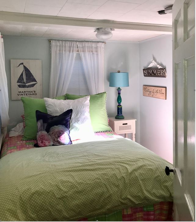 Spálňa s manželskou posteľou