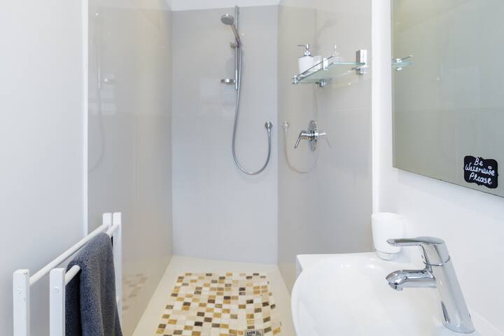 Chic Architectural Design Apartment with Private Pool gallery image 3