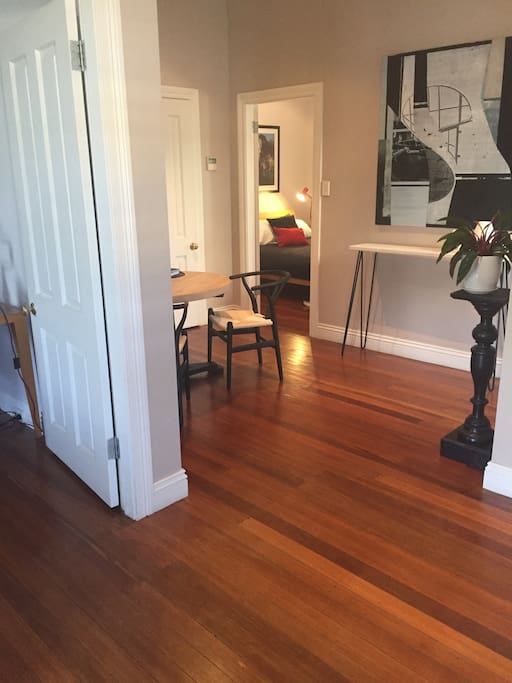 MPR House level 3 loft is a charming shared space with 2 double bedrooms. The park view room has views through the treetops across to Moore Park.