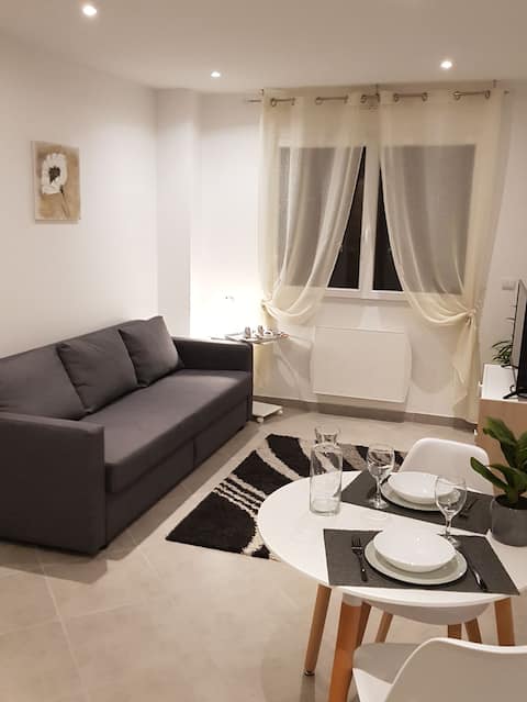 NEW AND PLEASANT STUDIO