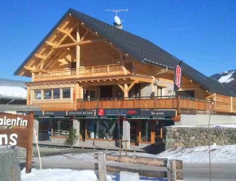 High standing chalet, 190 m2 apartment.