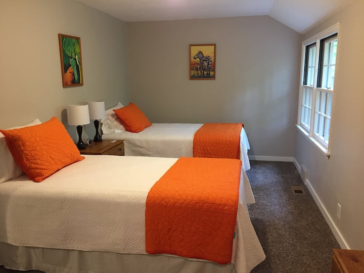 BR#6 Upstairs "Twin Room"  (2 twin beds) offers view of river bluff.