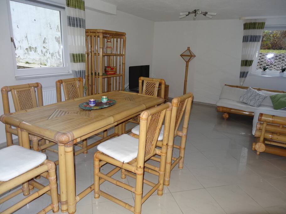 Salle à manger.