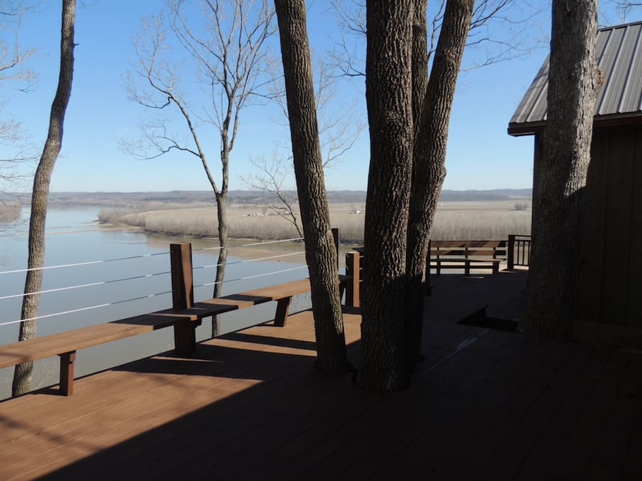 Stunning Missouri River view even in winter.