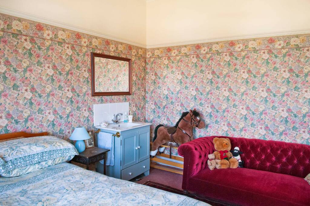 Floral Room