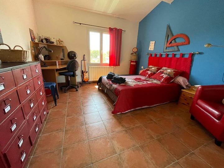 Dormitorio 2 plantas cama 140 cm