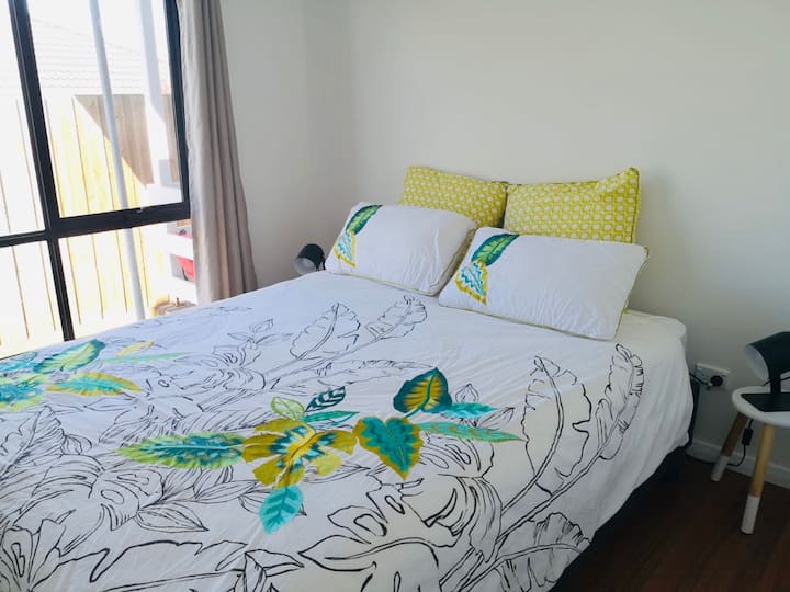 Queensize-Schlafzimmer. 