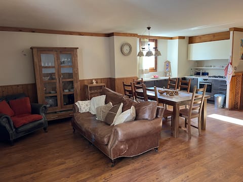 Astonishing duplex apartment, great view,sleeps 10