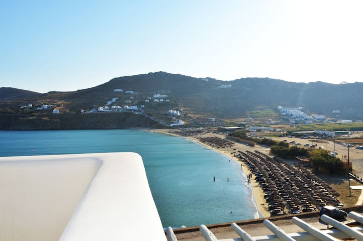 3 Bedroom house with Seaview