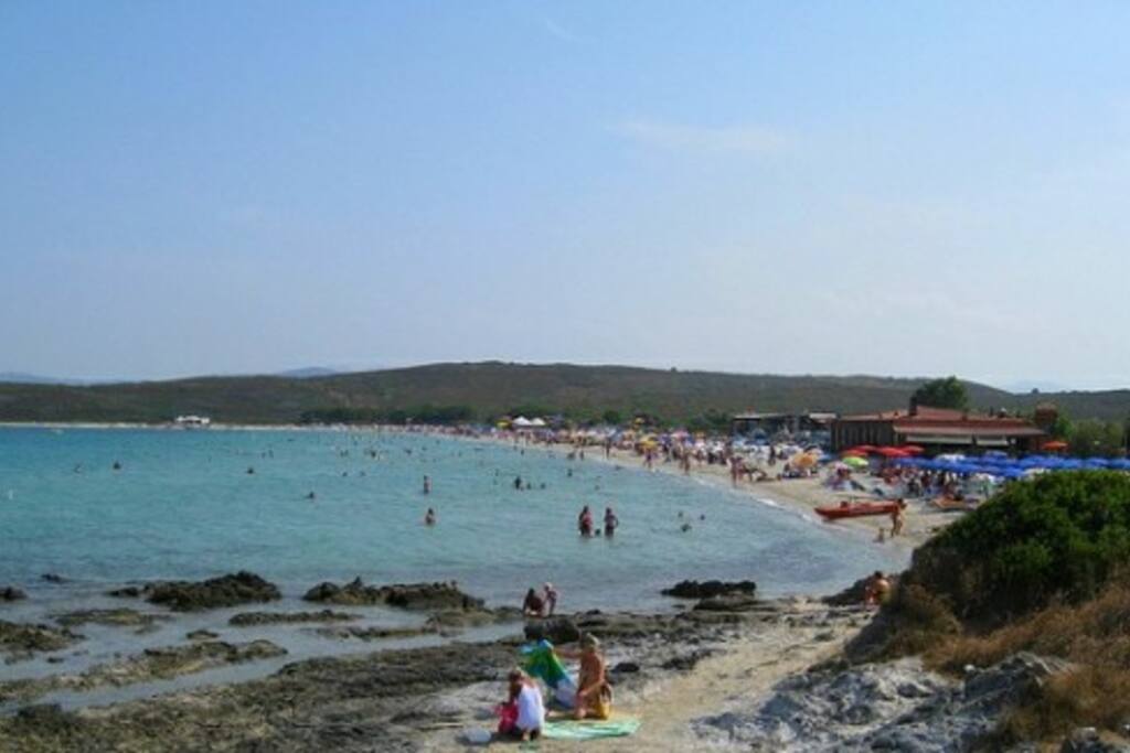 Spiaggia Pittulongu a 1,5 km
